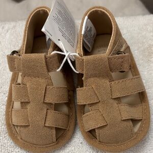 Janie and Jack Tan Baby Sandals               sz 0-3 mo